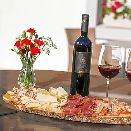 Griesalp Hotels 3*